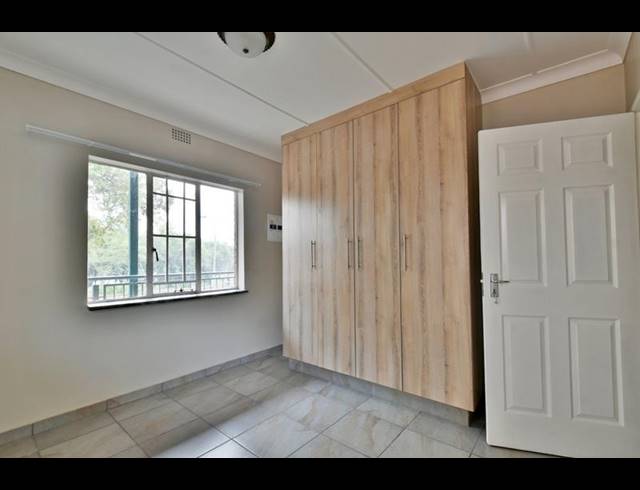 1 BEDROOM APARTMENT FOR SALE IN NEW REDRUTH